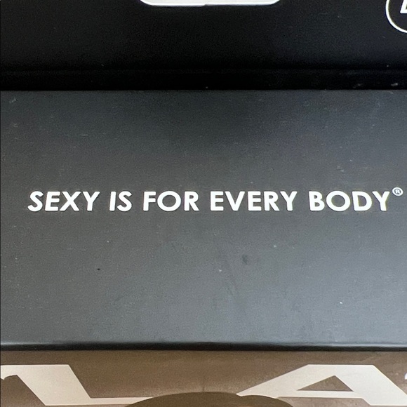 Fantasy Lingerie House Arrest Costume 3 Piece Set. - Picture 4 of 11